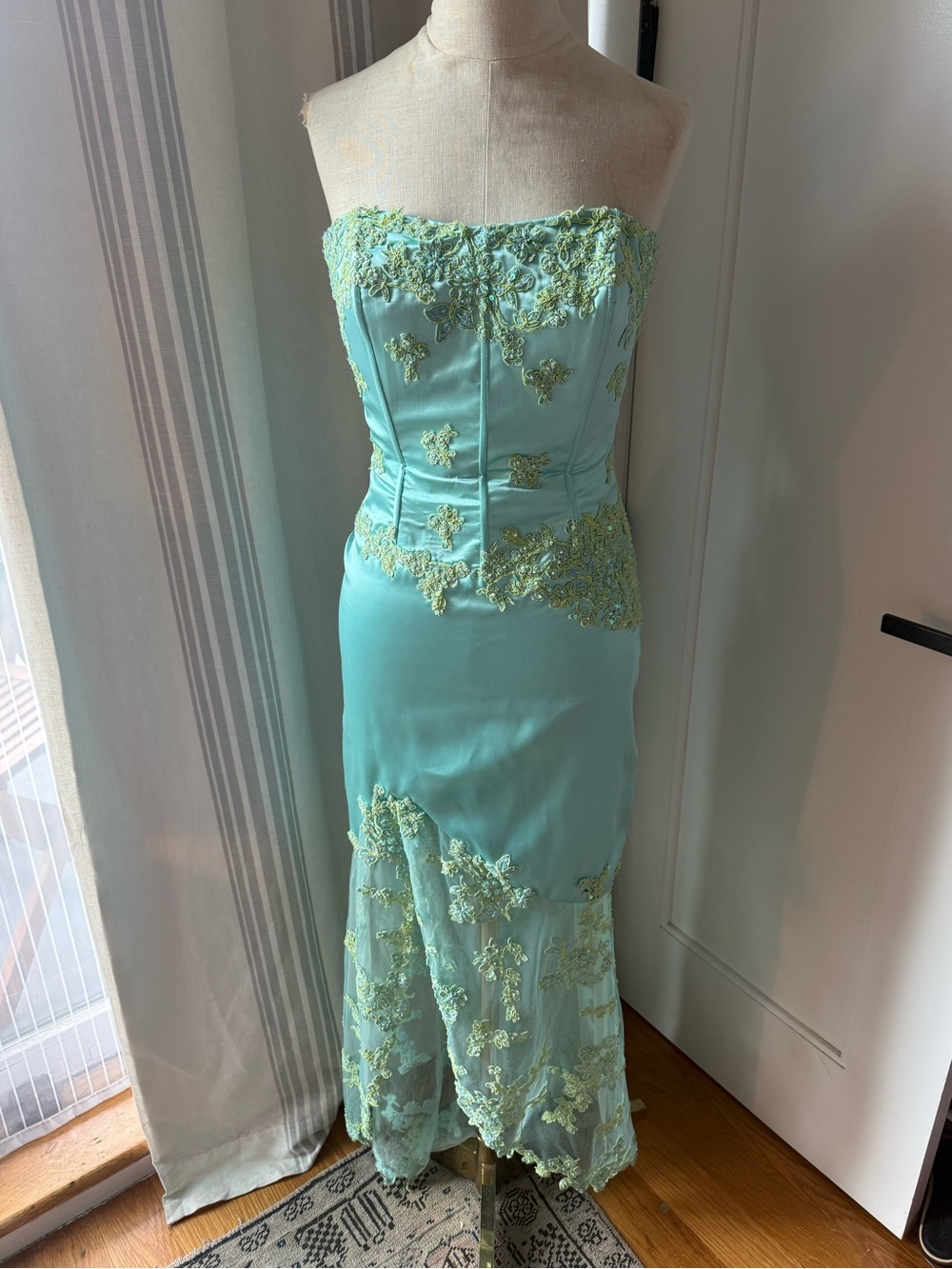 Cache Turquoise Strapless Dress with Green Lace Appliqué